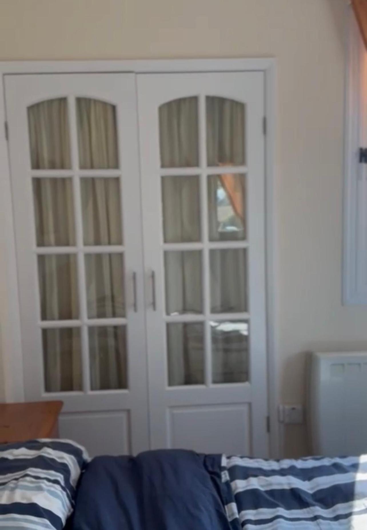 Zygi Beachfront Villa Kültér fotó